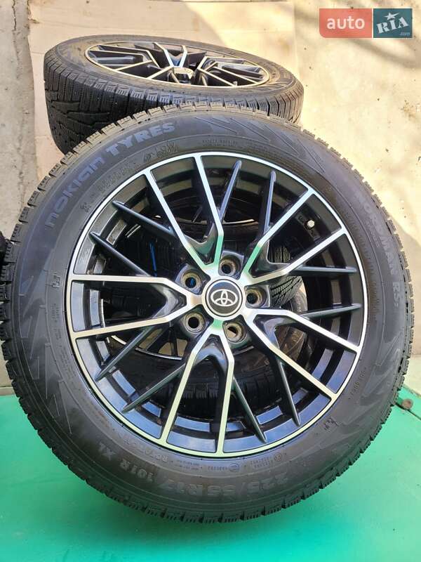 Седан Toyota Camry 2018 в Великій Михайлівці