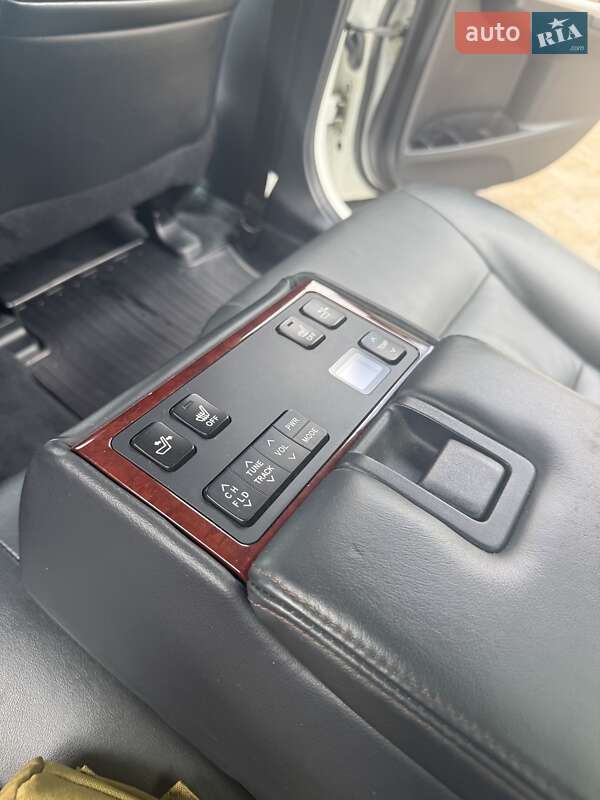 Седан Toyota Camry 2012 в Хмельницькому