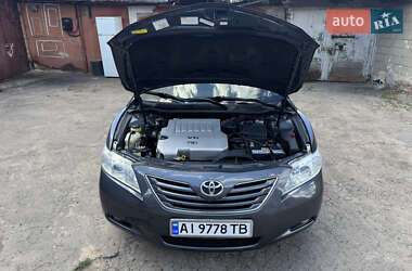 Седан Toyota Camry 2006 в 
