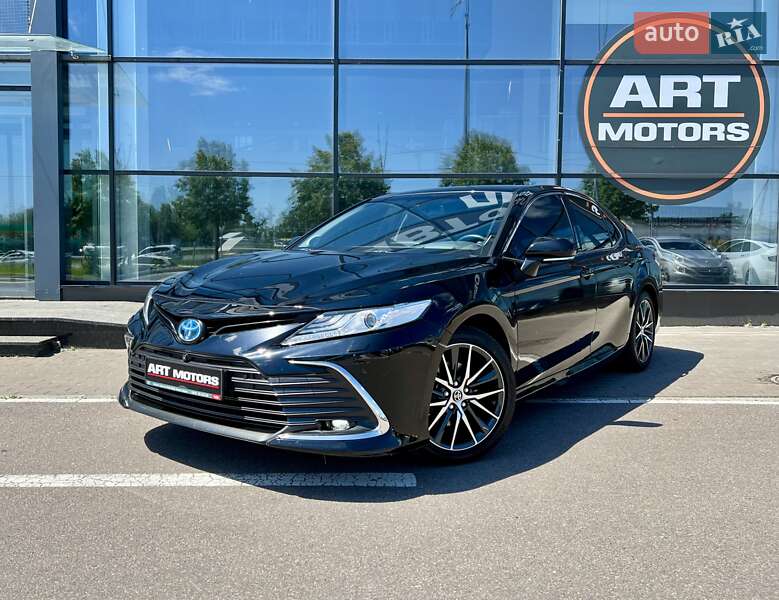 Toyota Camry 2023