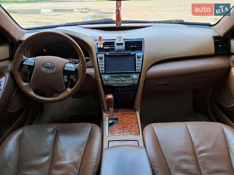 Седан Toyota Camry 2008 в Бобровиці