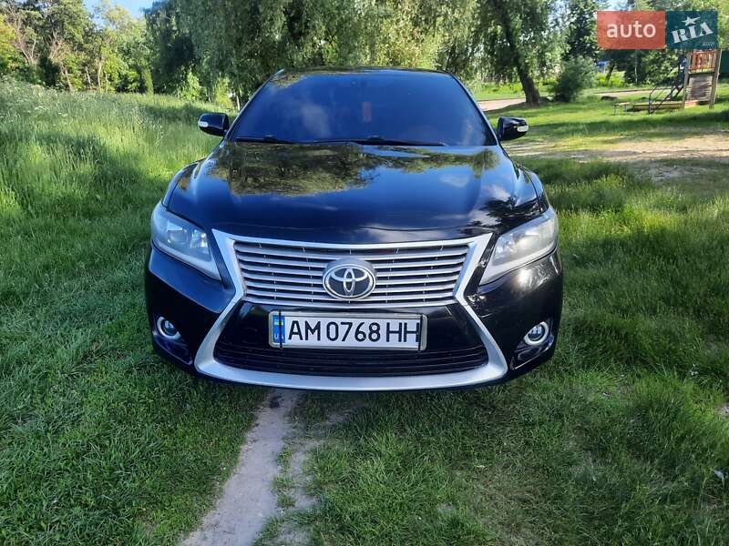 Седан Toyota Camry 2008 в Бобровиці