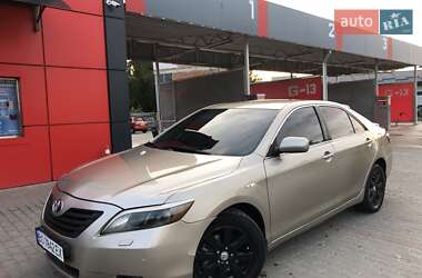 Седан Toyota Camry 2006 в Калуші