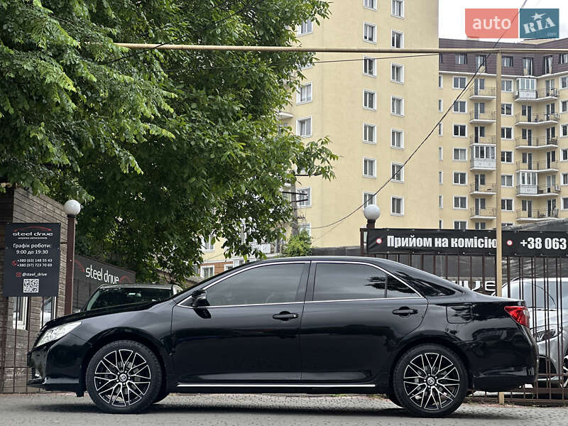 Седан Toyota Camry 2012 в Одессе