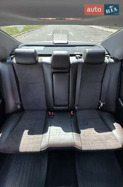 Седан Toyota Camry 2017 в 