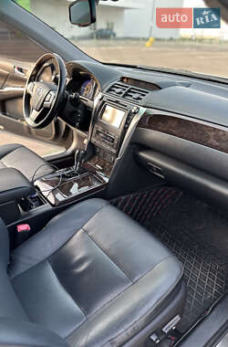 Седан Toyota Camry 2015 в 