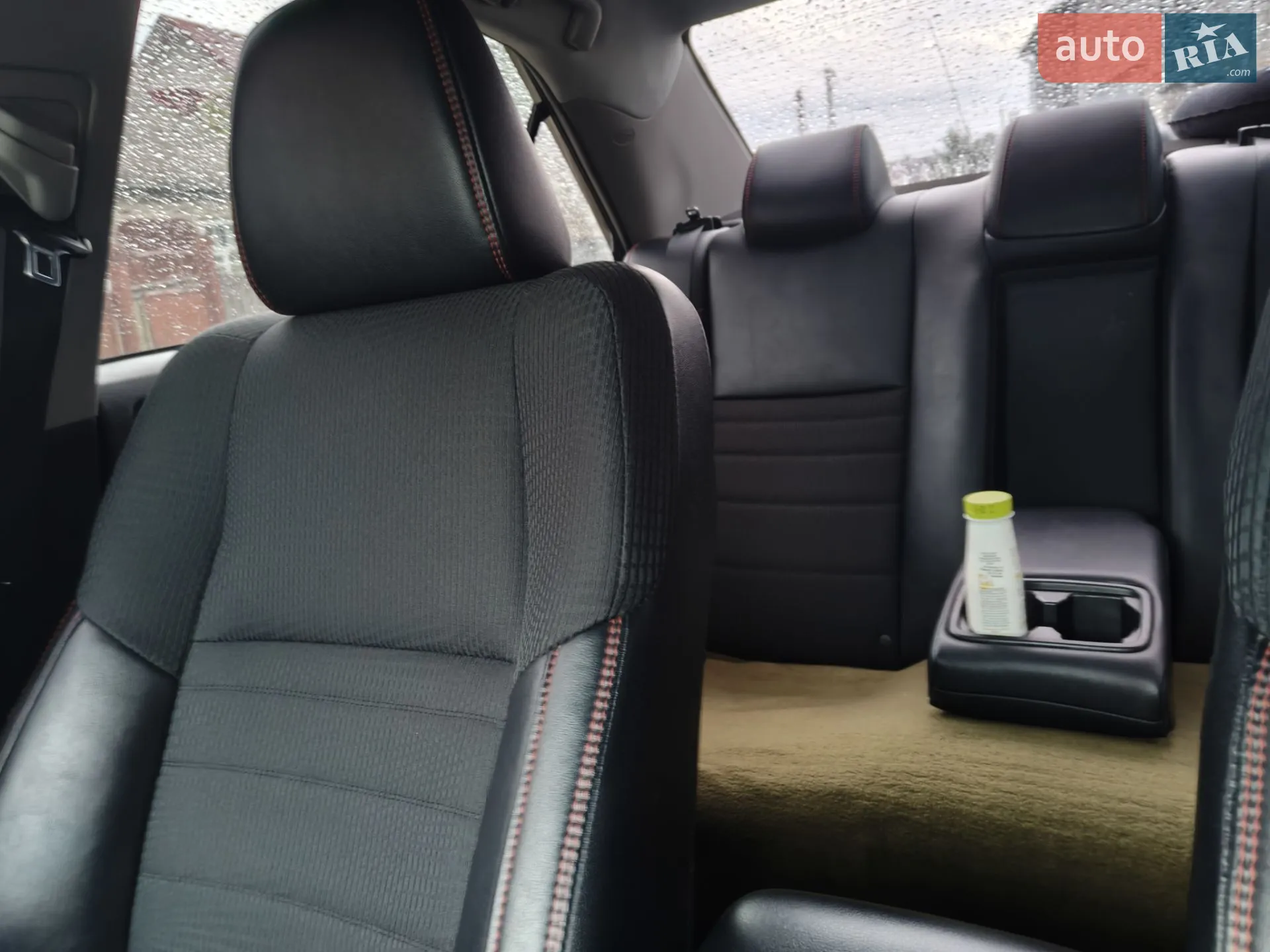 2016 Toyota Camry - мініатюра 16