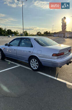 Седан Toyota Camry 1996 в 