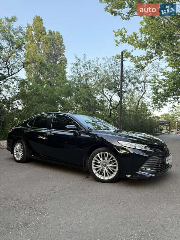 Toyota Camry 2018