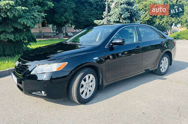 Седан Toyota Camry 2008 в Лубнах