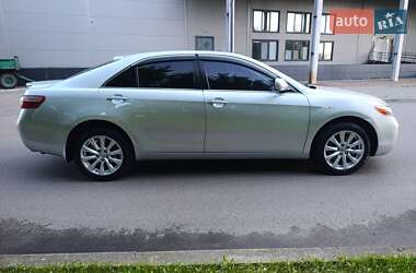 Седан Toyota Camry 2006 в 