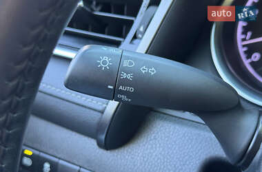 Седан Toyota Camry 2018 в 