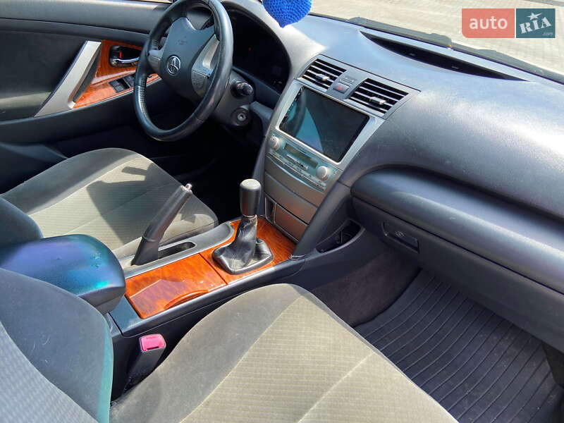Седан Toyota Camry 2008 в Хмельницькому
