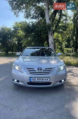 Седан Toyota Camry 2007 в Павлограді
