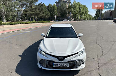 Седан Toyota Camry 2021 в 