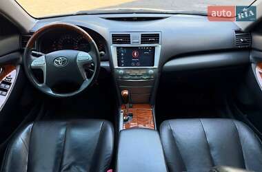 Седан Toyota Camry 2008 в 