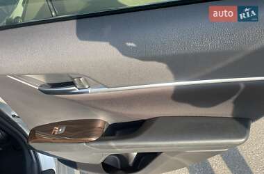 Седан Toyota Camry 2020 в 