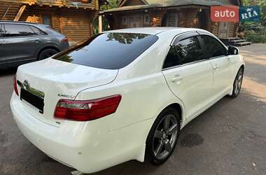 Седан Toyota Camry 2009 в 