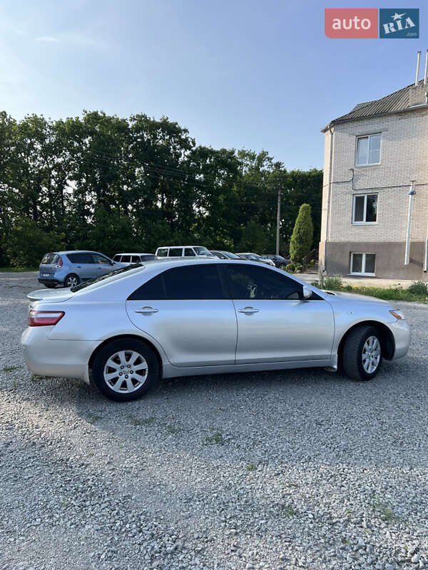 Седан Toyota Camry 2007 в Умани