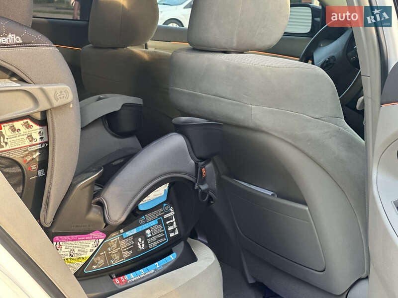 Седан Toyota Camry 2010 в Харькове