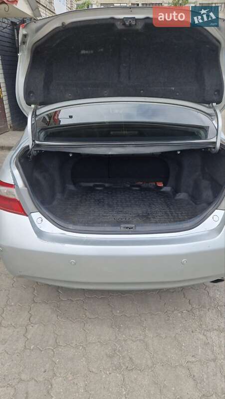 Седан Toyota Camry 2008 в Днепре