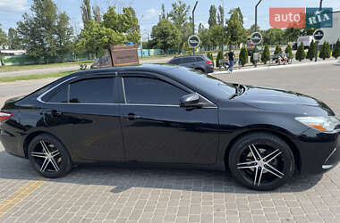 Седан Toyota Camry 2016 в Змиеве