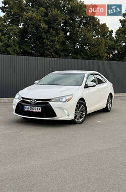Седан Toyota Camry 2016 в Балаклее