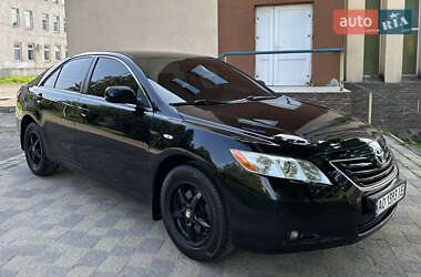 Седан Toyota Camry 2007 в 