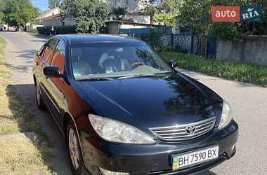 Седан Toyota Camry 2005 в 