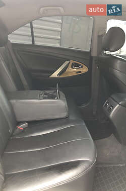 Седан Toyota Camry 2006 в 