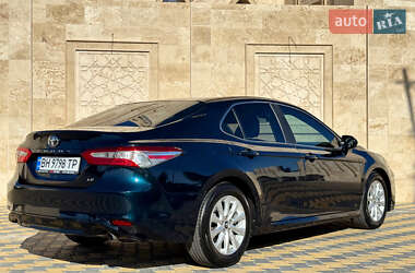 Седан Toyota Camry 2017 в 