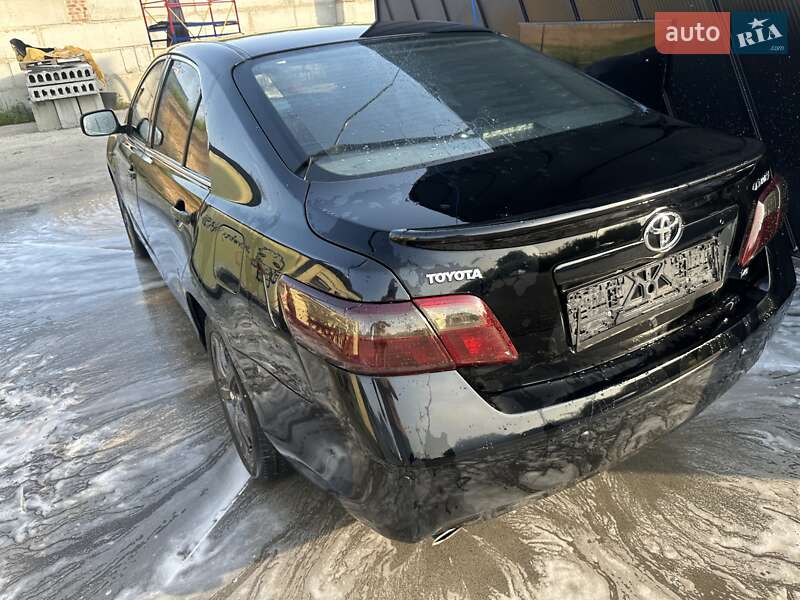 Седан Toyota Camry 2008 в Києві