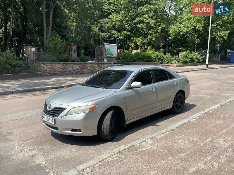 Toyota Camry 2008