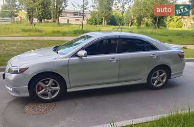 Седан Toyota Camry 2006 в 