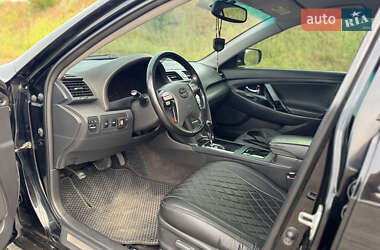 Седан Toyota Camry 2006 в 