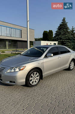 Седан Toyota Camry 2008 в Львове