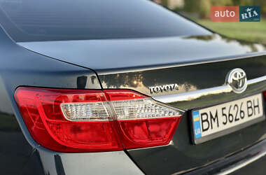 Седан Toyota Camry 2013 в 