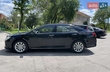 Седан Toyota Camry 2012 в 