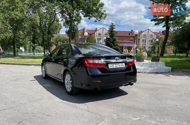 Седан Toyota Camry 2012 в 