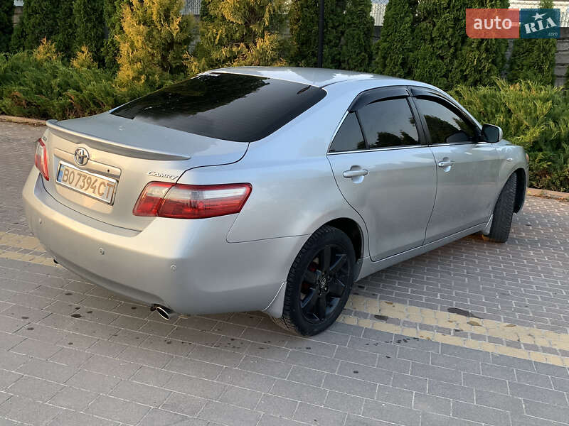 Седан Toyota Camry 2006 в Збаражі