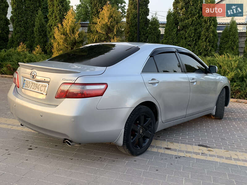 Седан Toyota Camry 2006 в Збаражі
