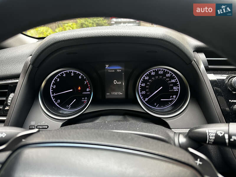 Седан Toyota Camry 2017 в Киеве фото 7 Седан Toyota Camry 2017 в Киеве