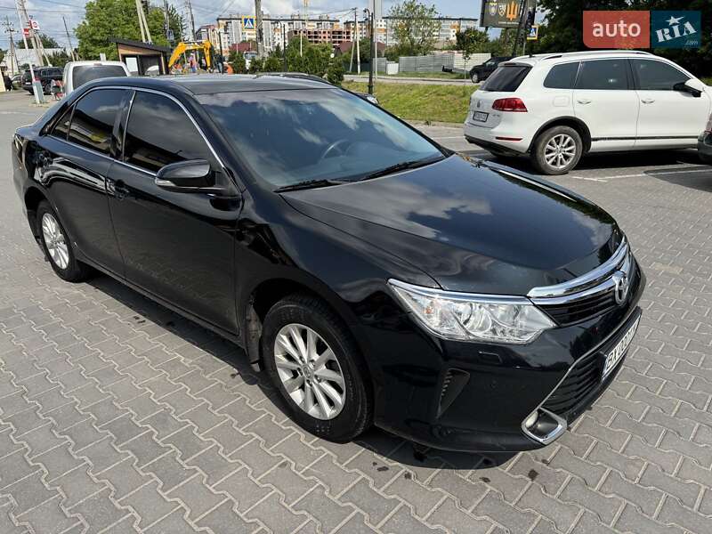 Toyota Camry 2017