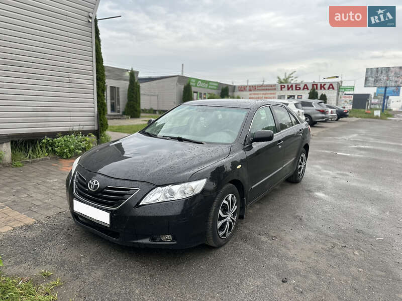 Toyota Camry 2008