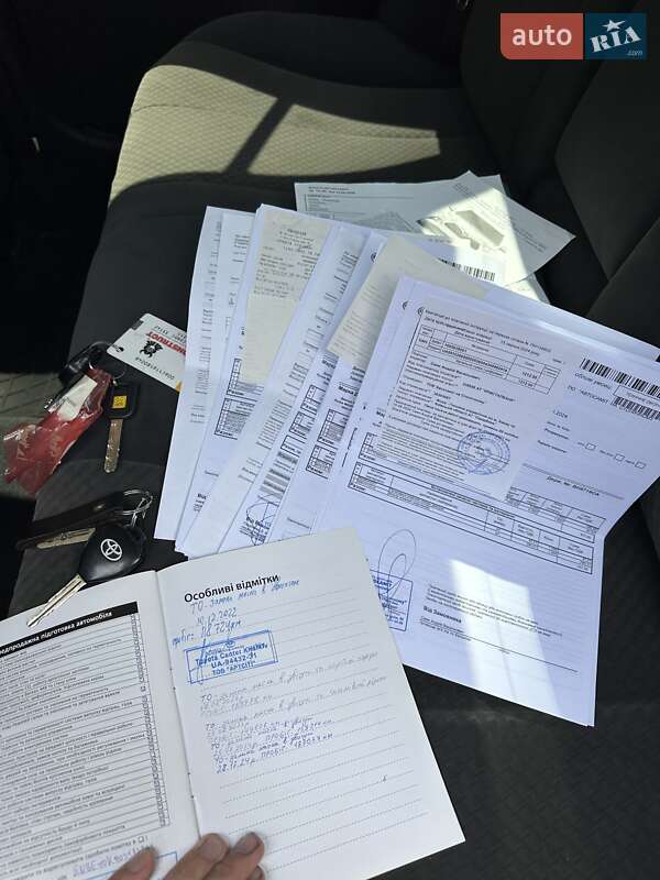 Седан Toyota Camry 2008 в Харкові