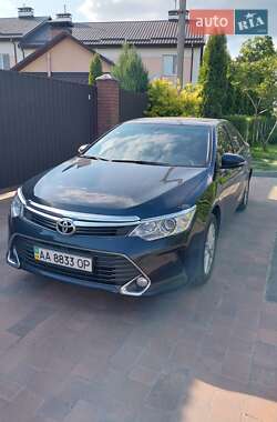 Седан Toyota Camry 2015 в 