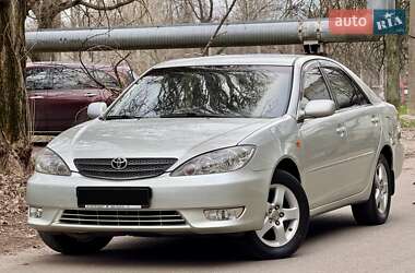 Седан Toyota Camry 2006 в 