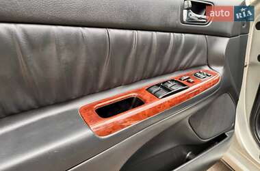 Седан Toyota Camry 2006 в 