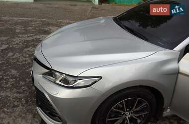 Седан Toyota Camry 2022 в Кривом Роге