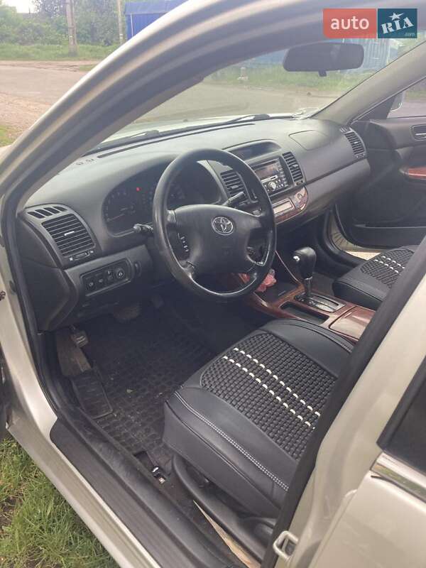 Седан Toyota Camry 2003 в Знам'янці
